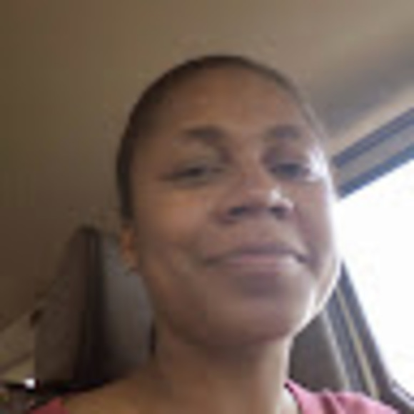 Meet your Posher, Felicia - Picture 1 of 1